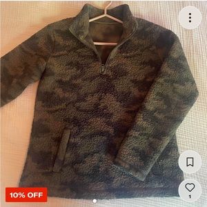 Fleece Camo Half Zip Sweatshirt - M